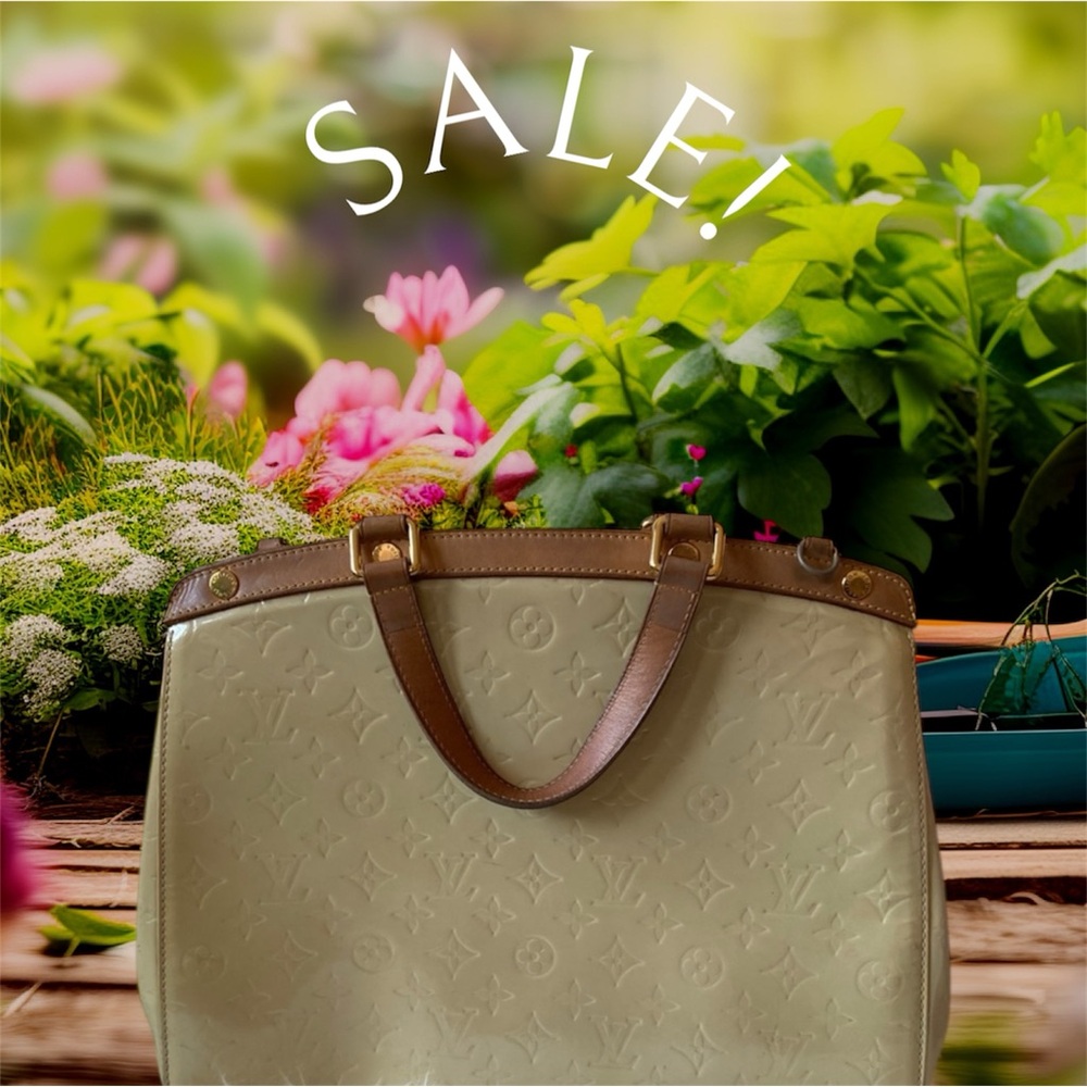 ❤louis vuitton handbag vernis Brea Gm used fair condition